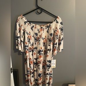 Off the shoulder dress NWT
